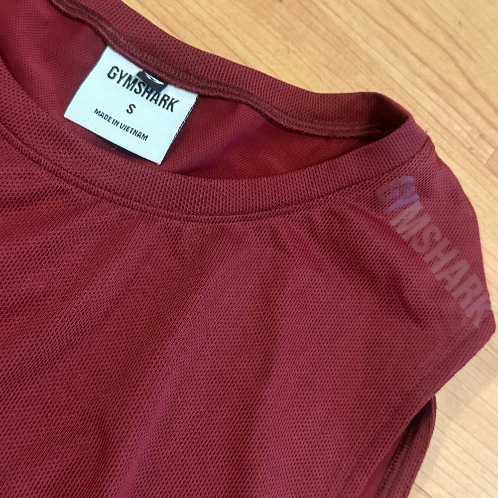 Gymshark Tank - Picture 2 of 3